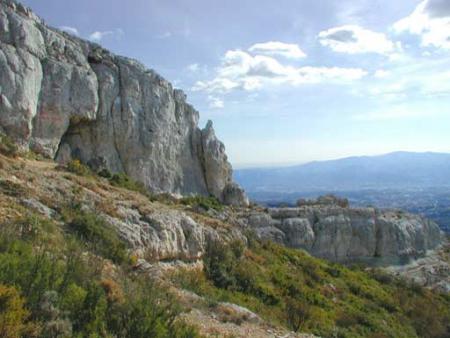 En Provence au dessus de Marseille;
